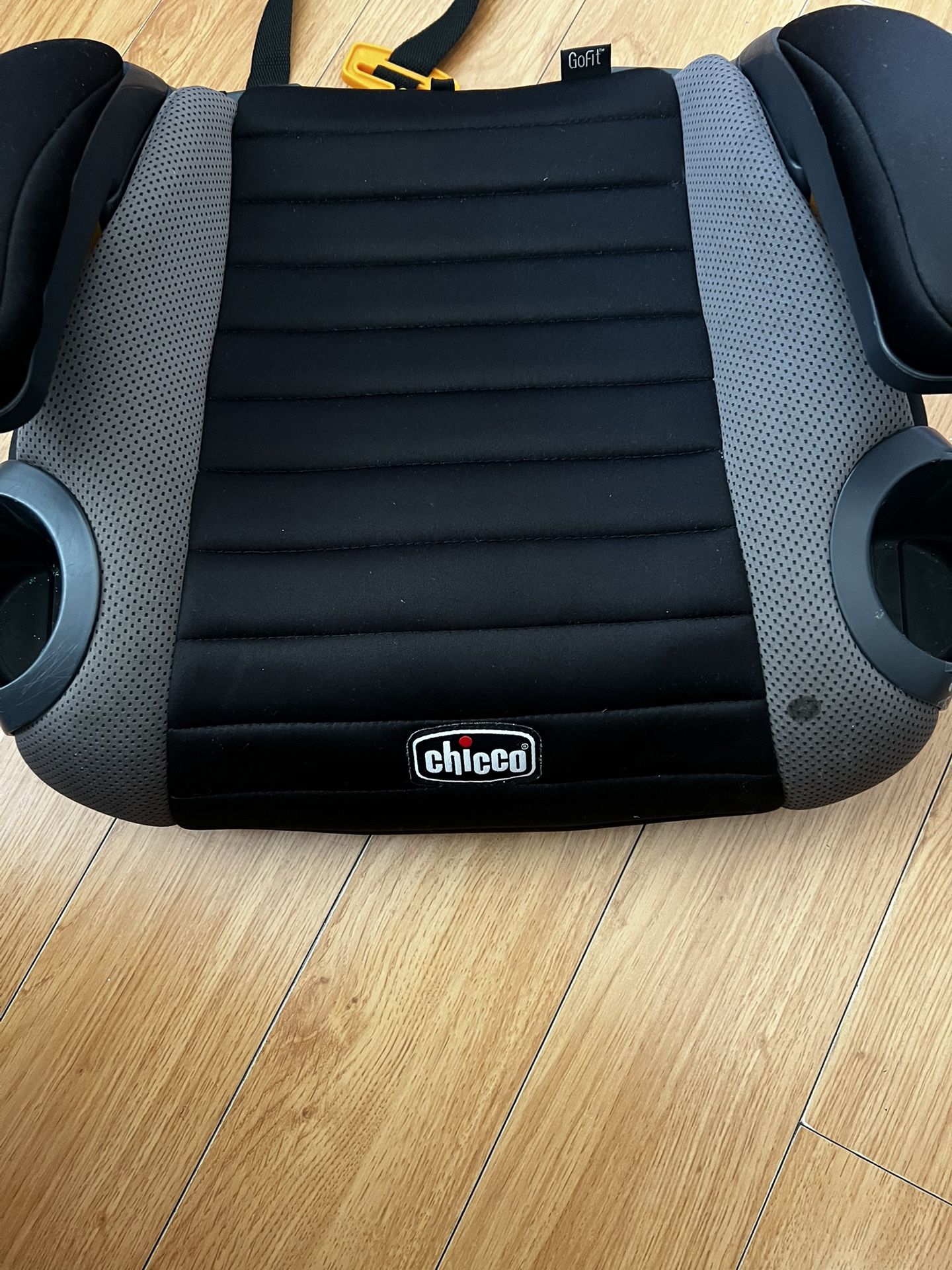 Chico Booster Seat