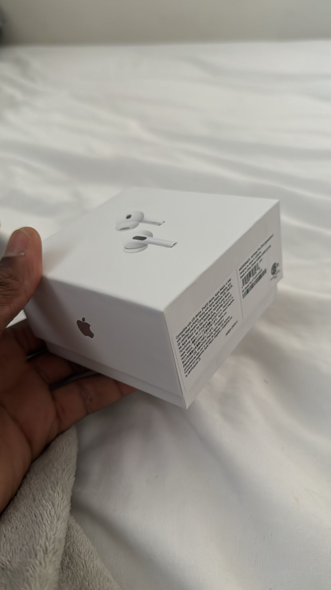 Apple AirPods Pro 2nd Generation Gen 2 2023 A2968 with Magsafe USB-C Charging