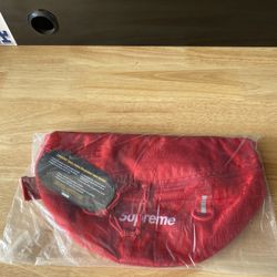 Supreme Waist Bag