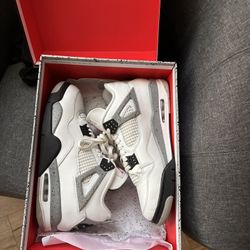 Jordan 4 “White Cement” Size 12 