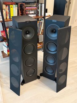 KEF Q750 Floorstanding Speakers – Pair