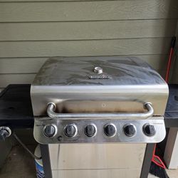 Charbroil 6 Burner Propane Grill With Side Burner 