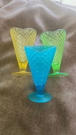 Ice Cream / Sundae Plastic Cups
