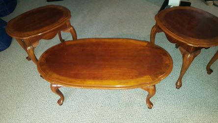 Cherry Coffee Table with end tables