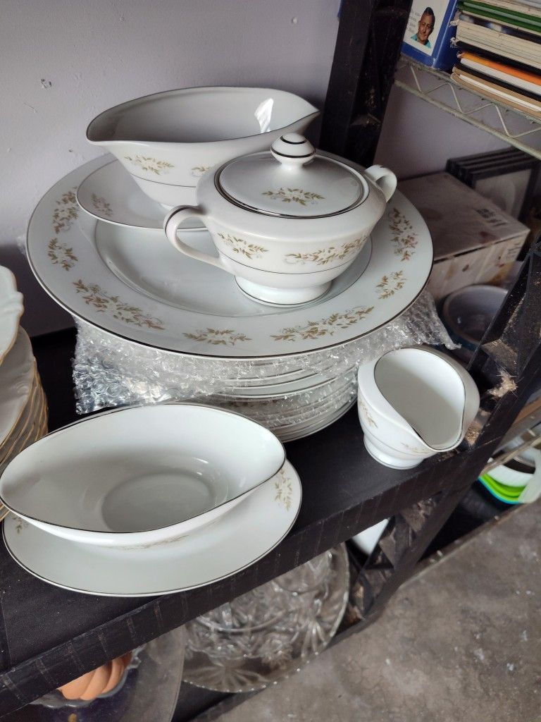 Fine China Dish Set