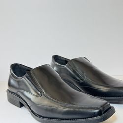 Men's Black Slip-On Dress Shoes size 9