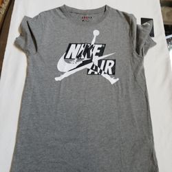 Nike Air Jordan Jumpman Logo Boy's XL GRAY Short Sleeve T-shirts