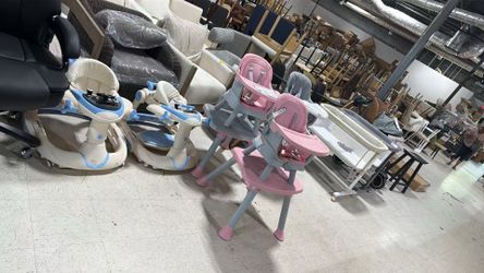 ❤️‍🔥 kids High Chair, Coverts to Dining$50