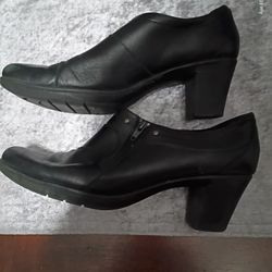 Clark's Leather Women's Shoes 9 1/2