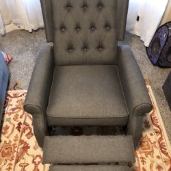 Recliner Chair 