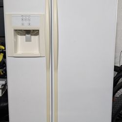 JENN-AIR REFRIGERATOR