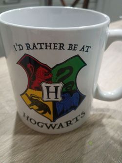 Hogwarts mug