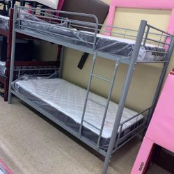 New Bunk Bed Wht Matress For $400