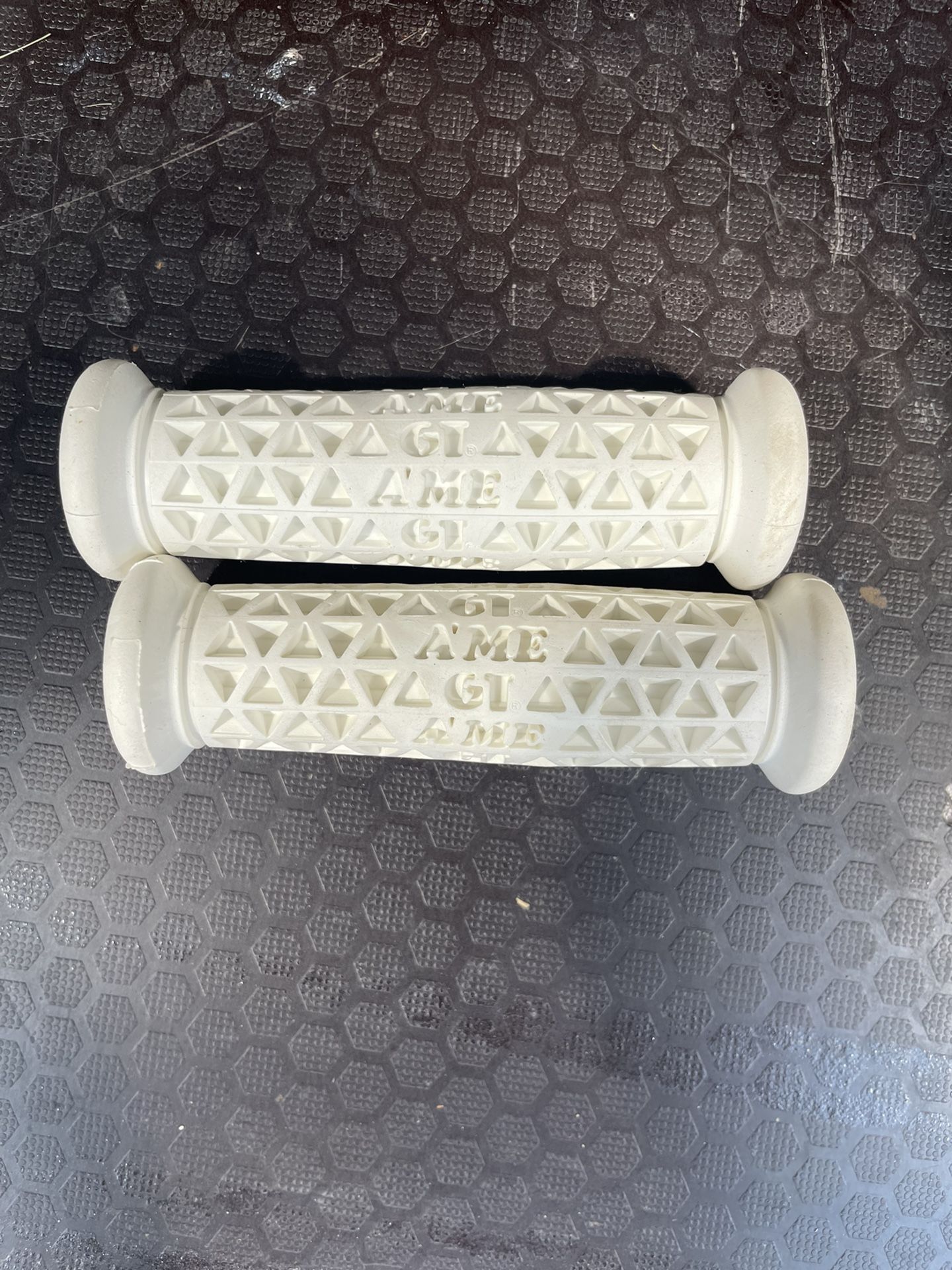 Gt ame grips 2025