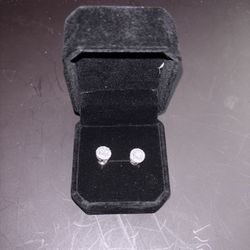 Moissanite Earrings 925S Sliver 4MM