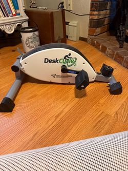 Bicycle machine for under a desk