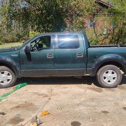 2004 Ford F-150 Super Cab