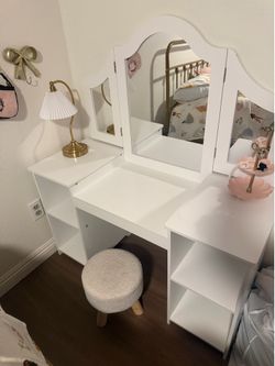 Vanity