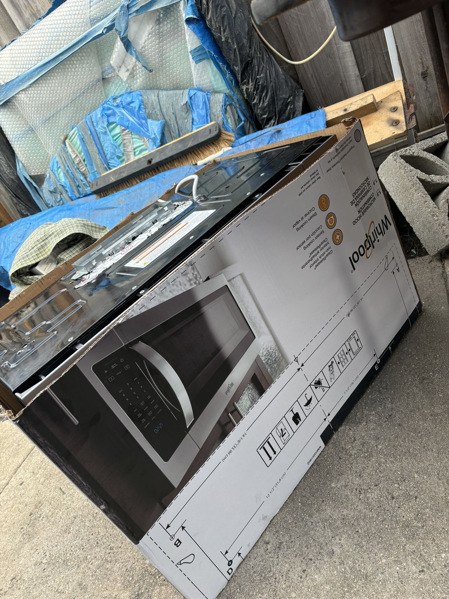 Whirlpool Microwave Brand New