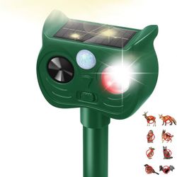  Solar Ultrasonic Animal Repellent Outdoor Deer Repellent Devices with Motion Sensor Strobe Light Dual Mode Sound for Squirrel Rats Snakes Rabbit Real