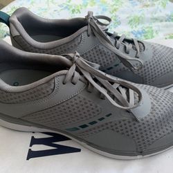 Abeo sneakers deals on sale