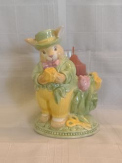 Tammany Devine Easter Rabbit & Tulip Candle Holder