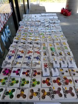 Spinner Sale buy 1 get 1 Free on all our spinners