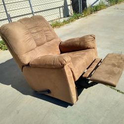 Recliner 