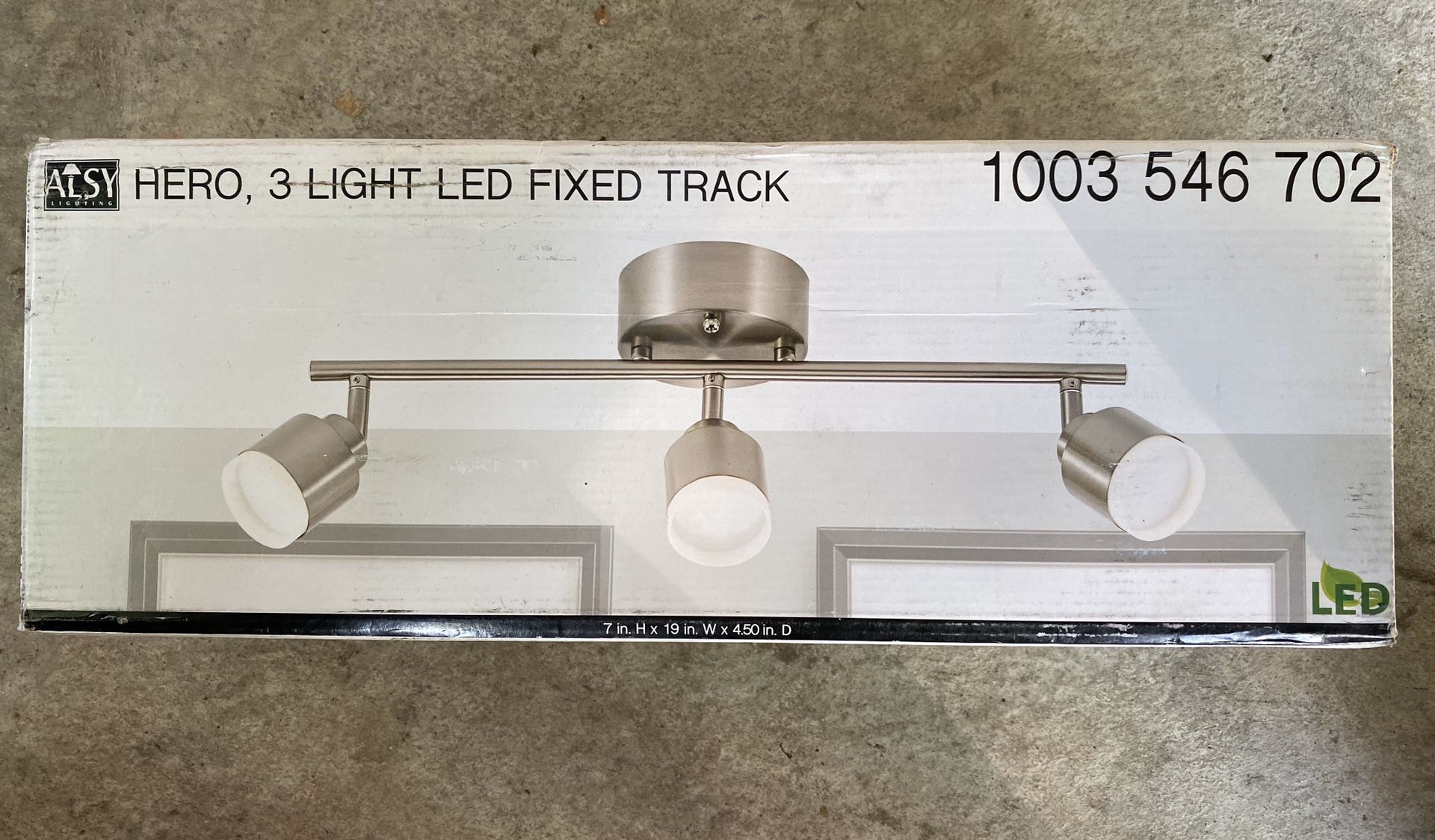 3light bar LED metal brushed nickel finish Alsy Lighting brand new - lamp light fixture