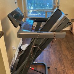 OMA Treadmill asking 300 Never Used OBO
