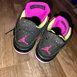 5y Jordan Retro 5s Fuscia And Lime