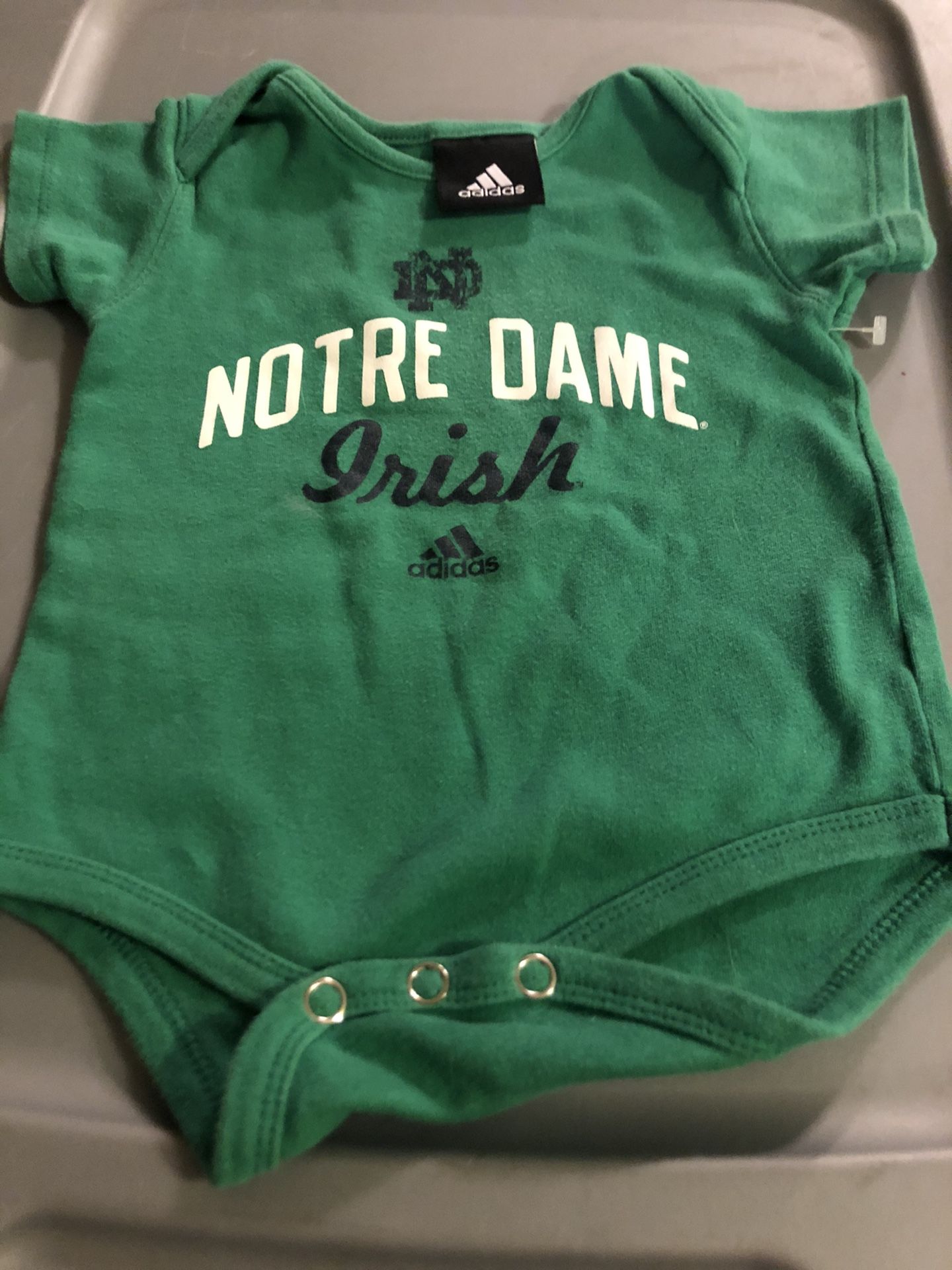 Notre Dame infant onesie sz 6/9 months