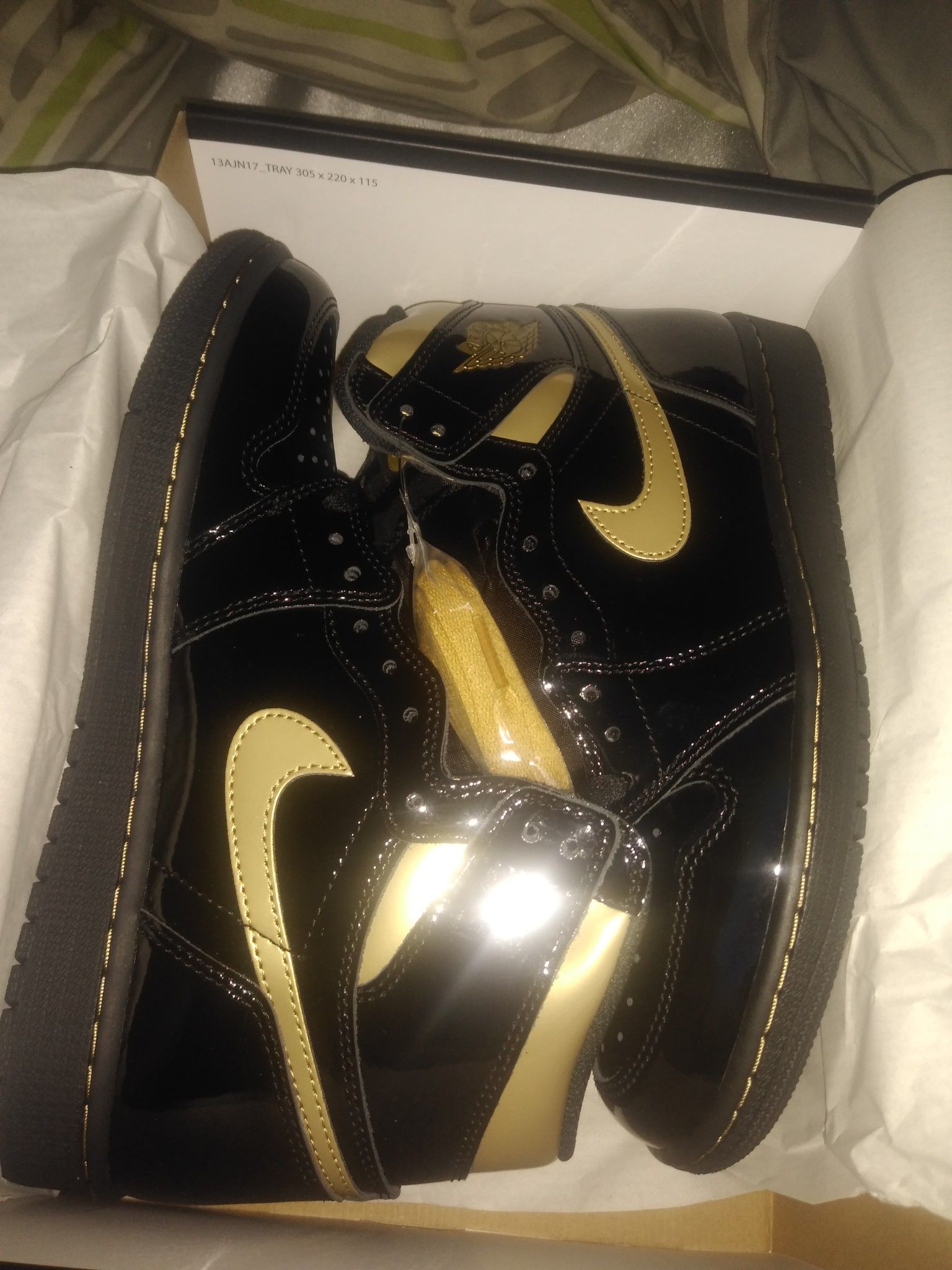 Jordan 1 Black and Gold Highs MULTIPLE SIZES AVAILABLE