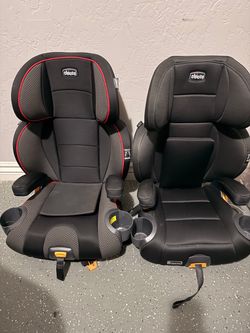 Chicco Booster Car Seats – Set of 2