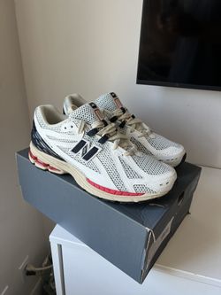 new balance 1906R size 10