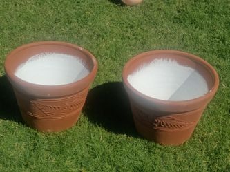Terracota planters 2 for 36 dlls or 1 for https://offerup.com/redirect/?o=MTguTkVX..