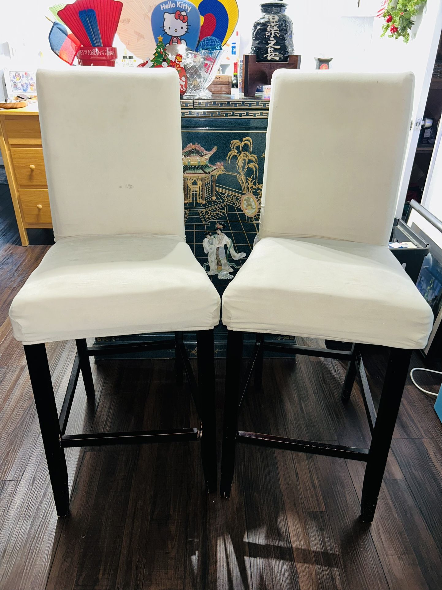 Bar Height Chairs