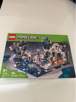 LEGO Minecraft: The Deep Dark Battle (21246)