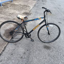 Mongoose Hotshot 700cc Mountain Bike 