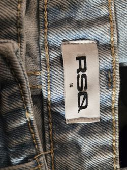 Girl jeans.