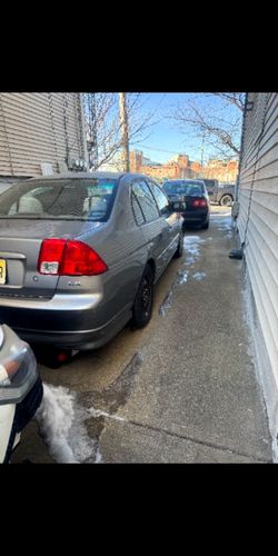 2004 Honda Civic running good  I lost the title  everything is legit but the car is my nothing funny $550 everything is legit $550