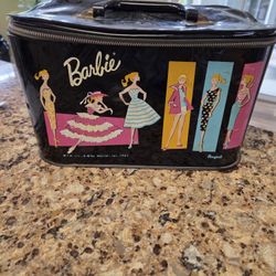 1961 Barbie Doll Train Case