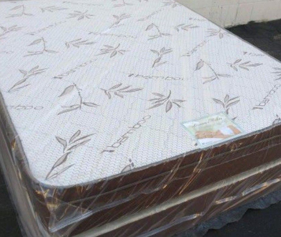 Brand New Queen Size Pillowtop Mattress Included Box Spring.