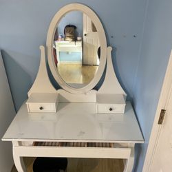 White Vanity Desk