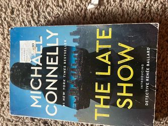 The Late Show by Michael Connelly Paperback