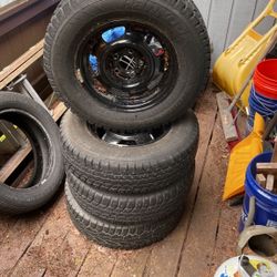 Free 1985 Volvo 240 Stock Wheels 