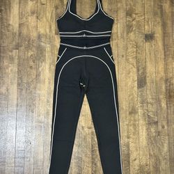 Alo Yoga 2 PC Women’s Airbrush Heart Throb Top + Leggings Set🖤|Size M(Fits Like 6-8)📲