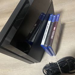 PlayStation 4 + Games