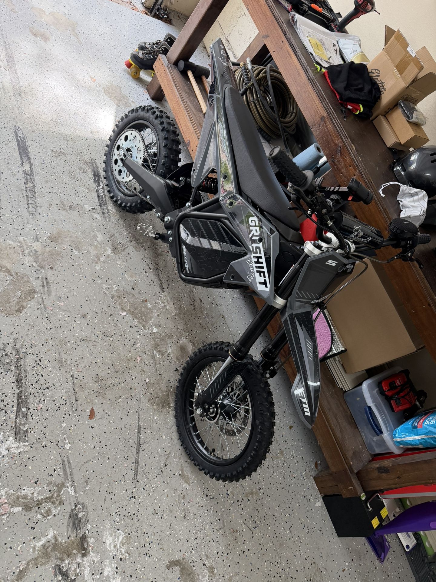 Electric & Co Grit Shift RTR E-Bike