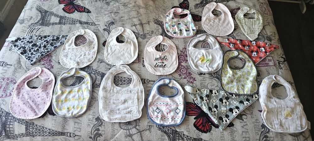 BABY BIBS BUNDLE FOR SALE!!!!